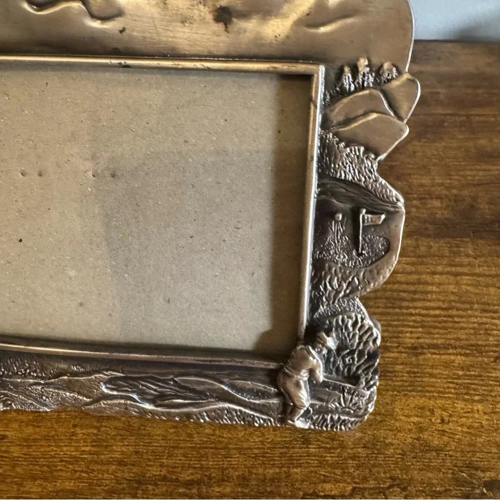 Golf‎ Themed Pewter Tone Photo Frame Golfer Bag Relief Desktop Picture Frame
